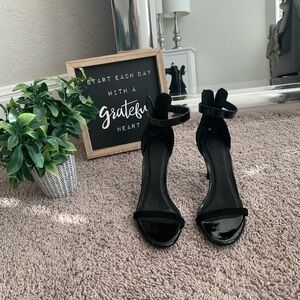 Joie heels